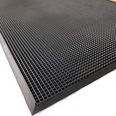 Резиновый противоскользящий коврик, 1500х900 мм, черный ГИЗА